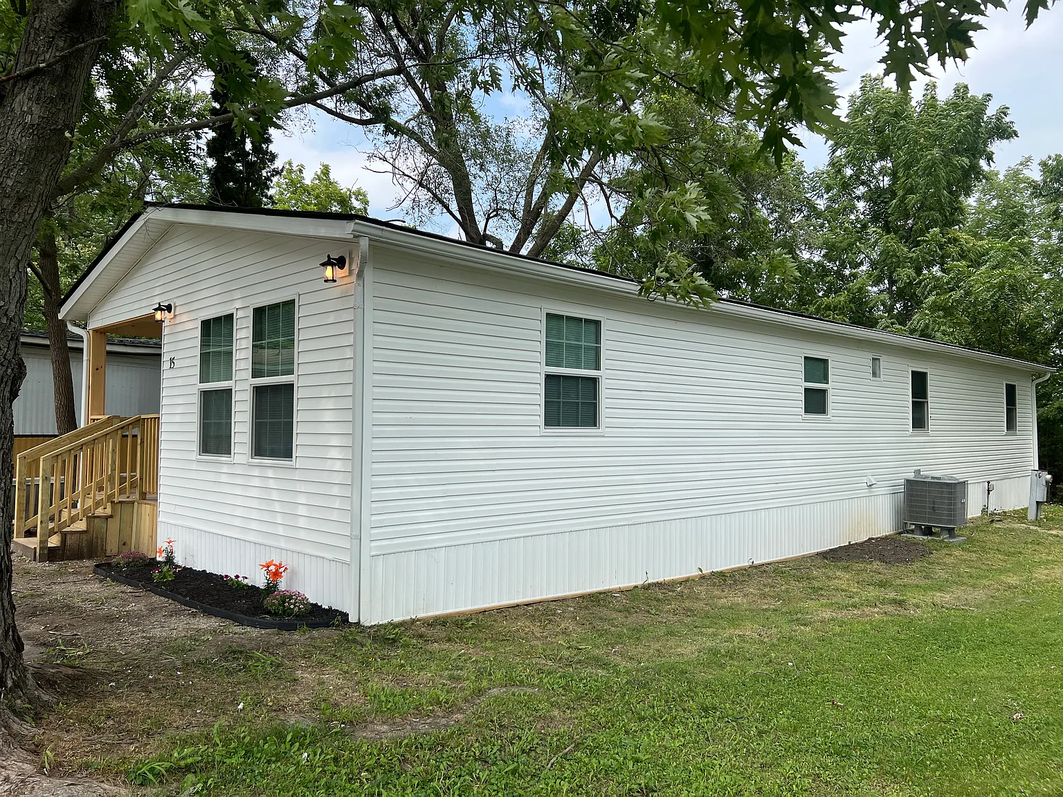 4 bed, 1640 sqft, $1,800 — Photo 3