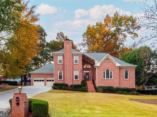 830 Cramac Dr, Lawrenceville, GA 30046