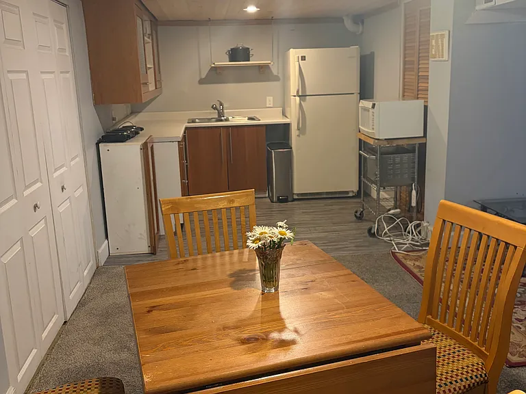 2409 F St — Photo 3