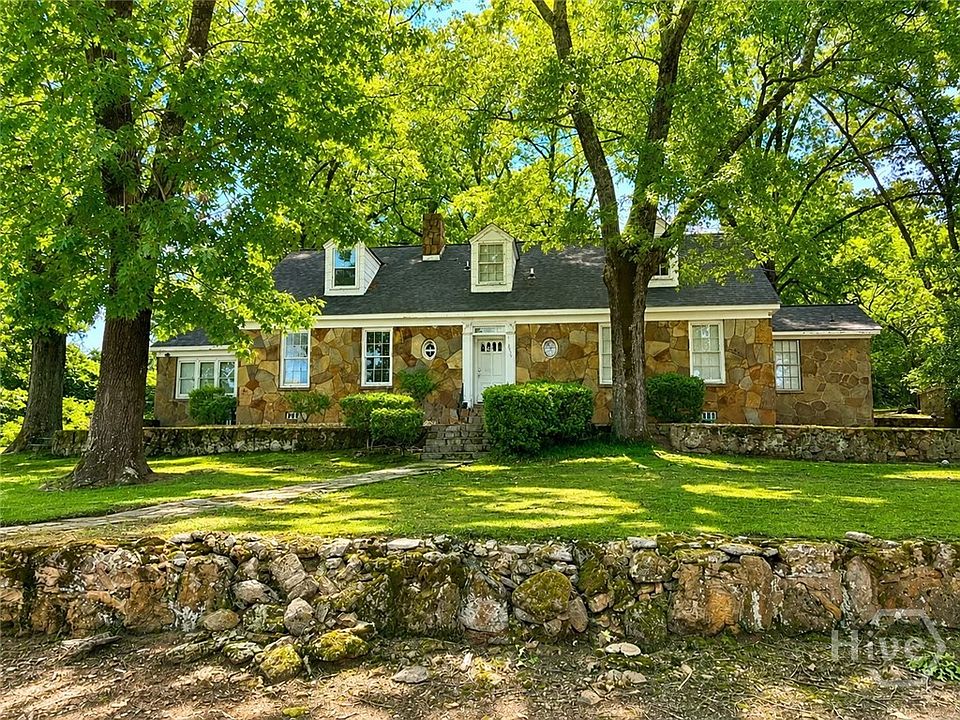 1st image of 2815 Riverbend