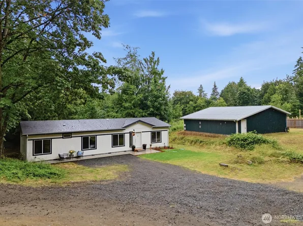 31571 Night Owl Avenue NE, Kingston, WA 98346
