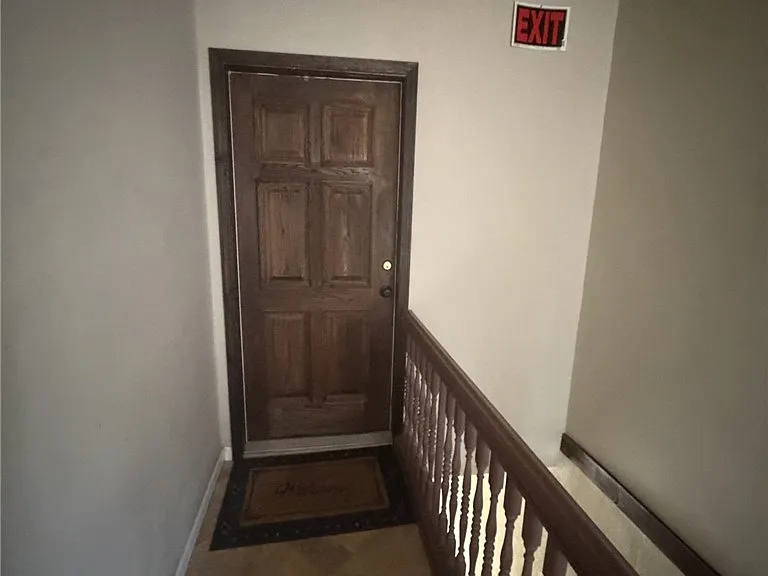 546 California Ave — Photo 4