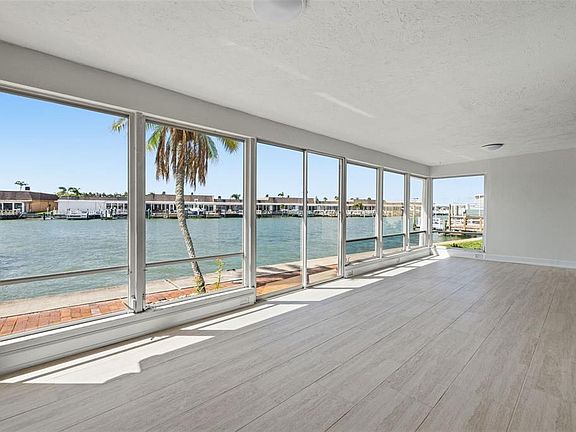 3rd image of 594 BOCA CIEGA POINT BOULEVARD N