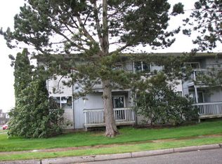 906 W Heron St APT D, Aberdeen, WA 98520