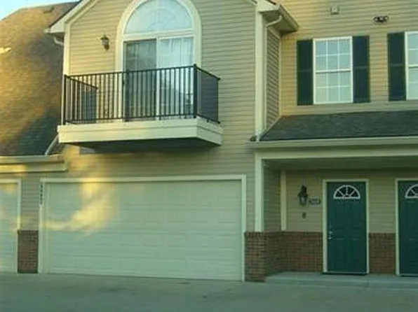 55439 Ambassador Ct, Shelby Township, MI 48316
