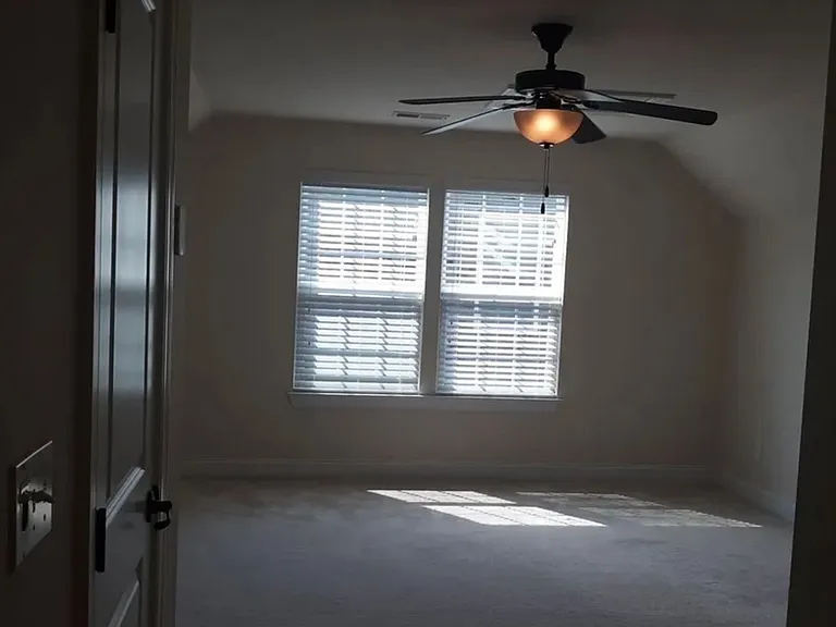421 Brushfield Park Dr — Photo 30