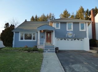 14 Lancaster Rd, Union, NJ 07083