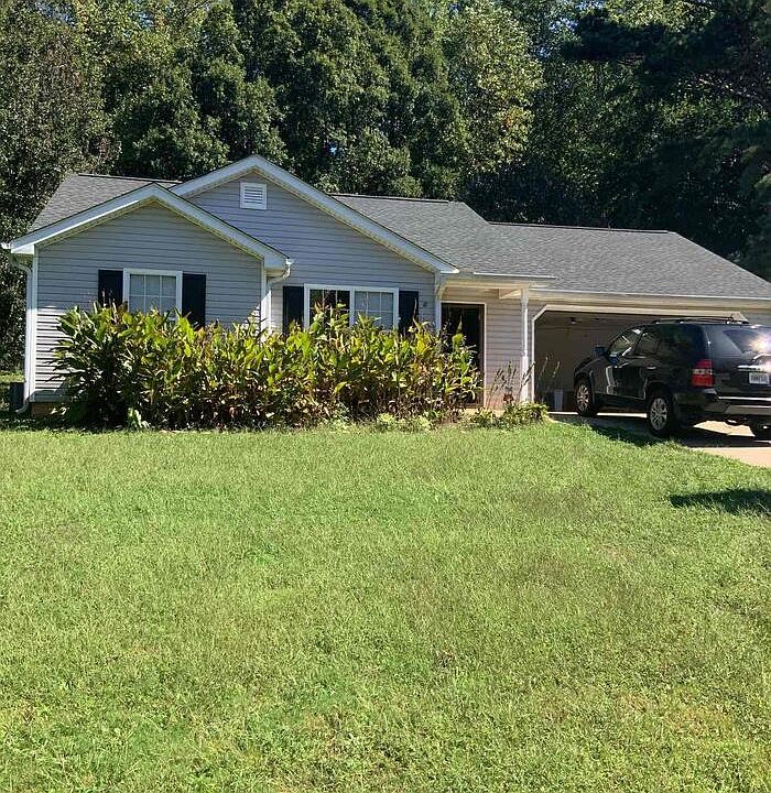 1st image of 5042 Holly Hock Dr