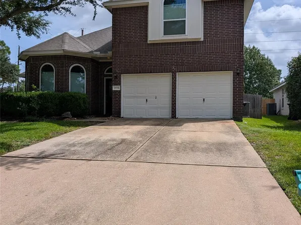15758 Bending Birch Dr, Cypress, TX 77433