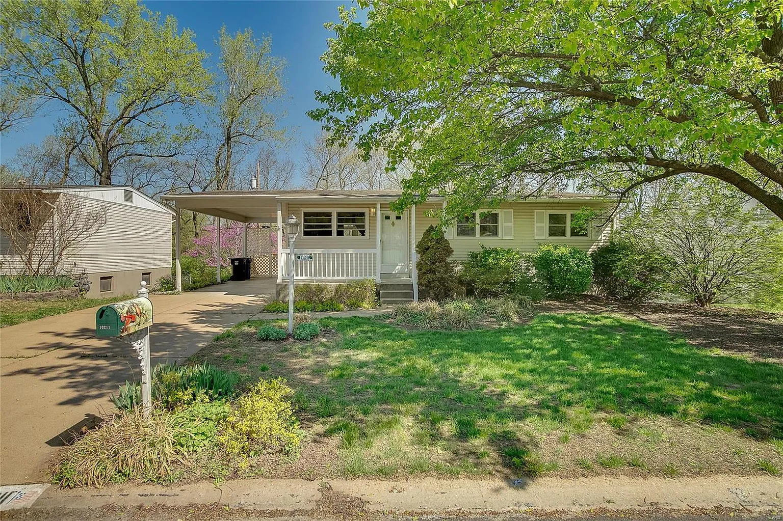 10211 Florinda Dr photo 1
