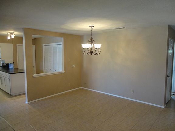 new tile - dining area