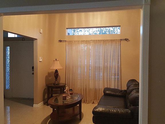 4th image of 2141 SW Burlington St