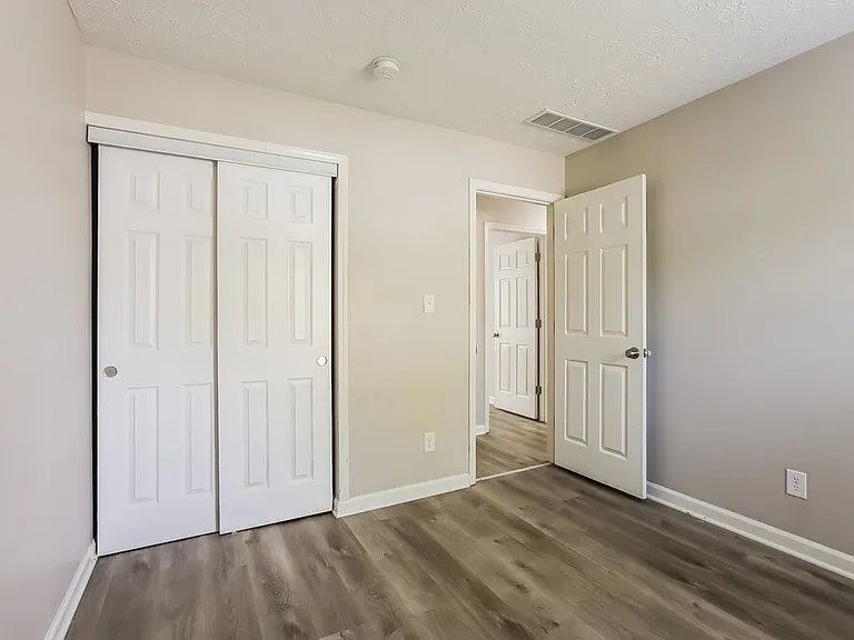6114 King Lear Ct — Photo 11