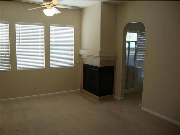 4th image of 9053 Vista Creek Way