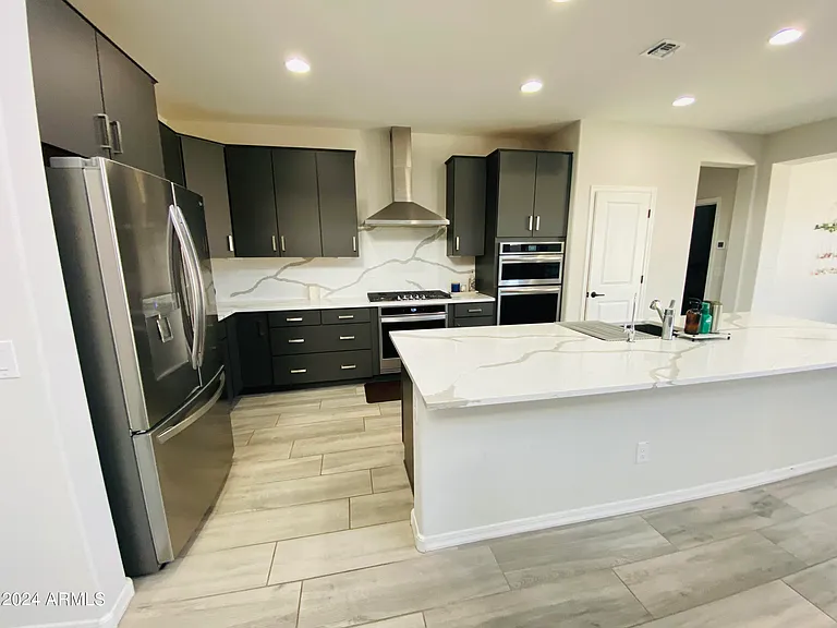8928 W Missouri Ave — Photo 19