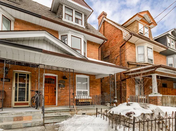 1057 Davenport Rd, Toronto, ON M6G 2C2