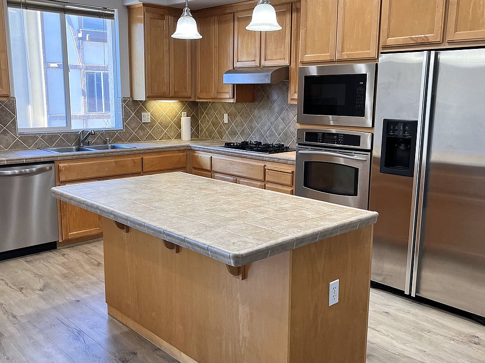 1st image of 2364 Millstream Ln