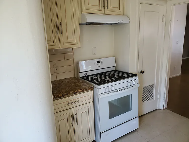 350 E Virginia Rd #350 — Photo 9