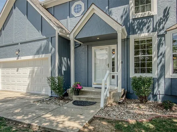 4815 Lone Elm St, Shawnee, KS 66226