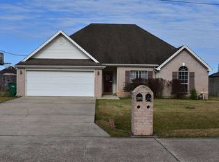 5975 Crockett, Lumberton, TX 77657