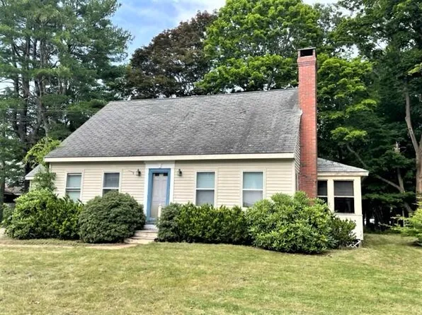338 York Street, York, ME 03909