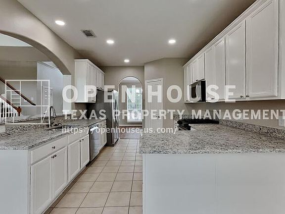 5th image of 6714 Village Bridge Dr