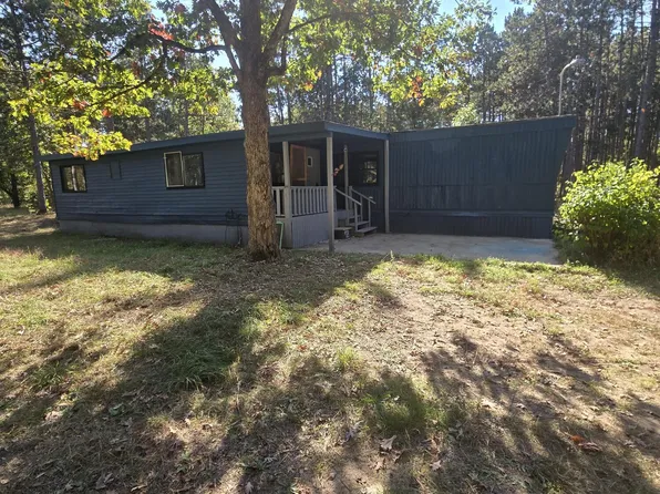 4579 Brunswick Rd, Holton, MI 49425