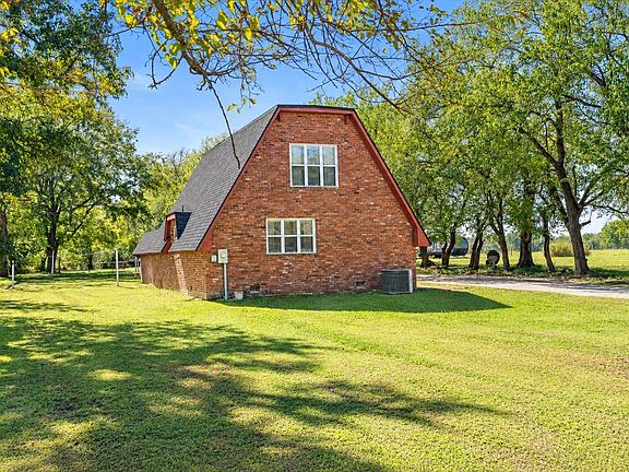 5th image of 3926 County Road 3800