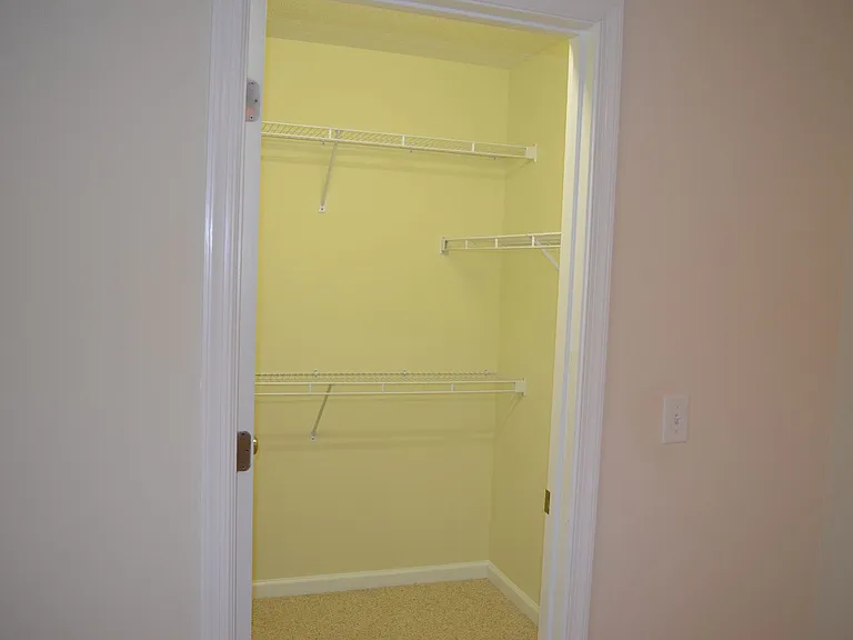 151 Turner Ave — Photo 13
