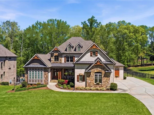 4217 Alba Ln, Buford, GA 30519