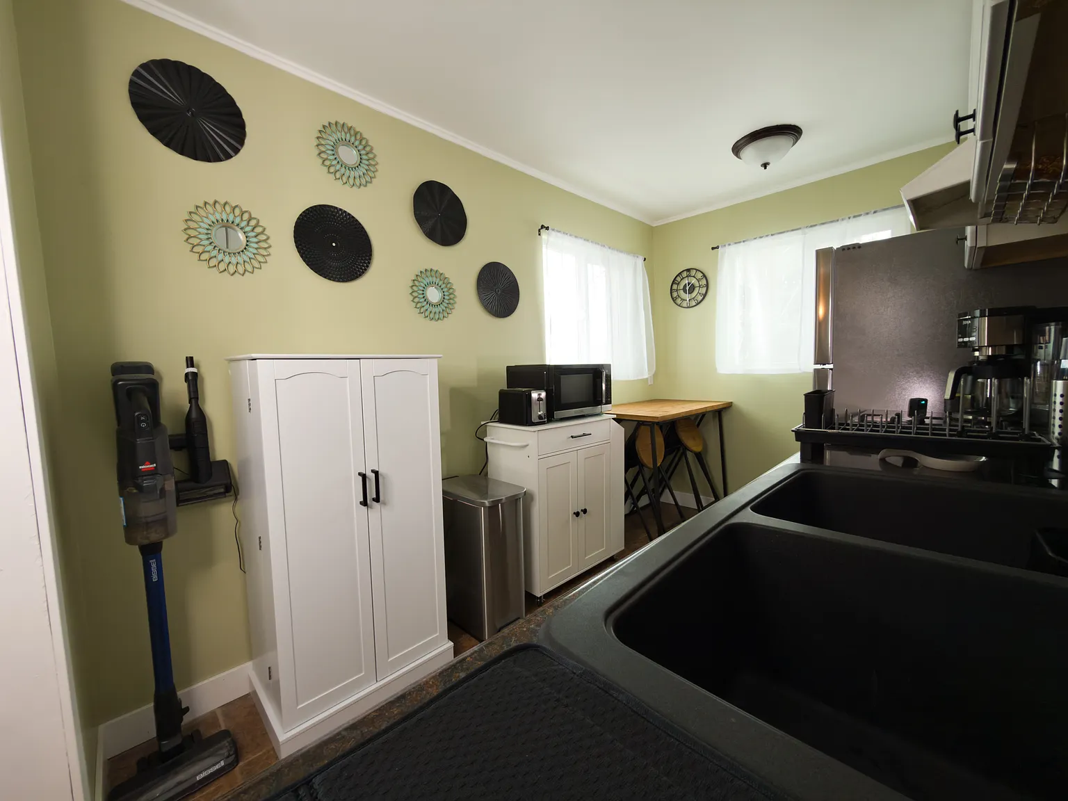 1 bed, $2,500 — Photo 4