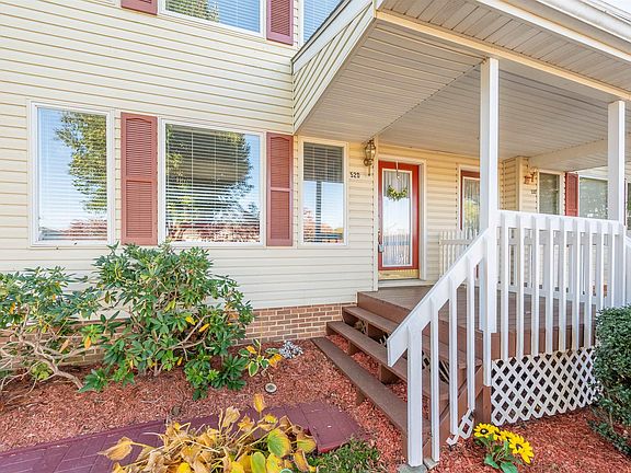 4th image of 520 Kamran Dr
