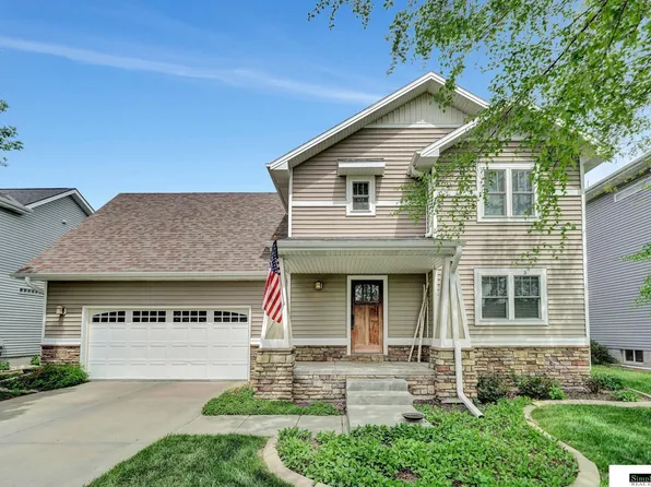 8200 S 16th St, Lincoln, NE 68512