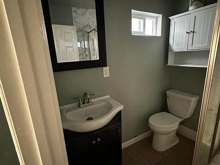 1056 S Townsend Ave #2 — Photo 3