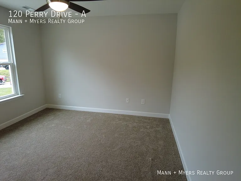 120 Perry Dr #A — Photo 34