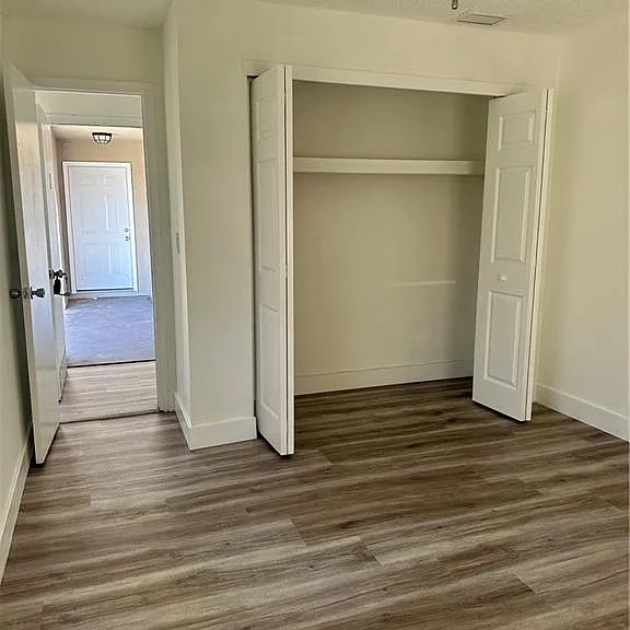 2105 SE 15th Pl — Photo 13