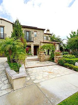 2nd image of 1439 Caspian Ct