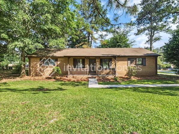 4412 Bryant Dr SW, Lilburn, GA
