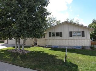 2072 Kelly Dr, Casper, WY 82609