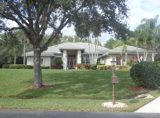 4911 SW Lake Grove Cir, Palm City, FL 34990