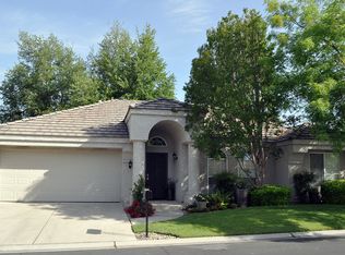 986 E Pennsylvania Ave, Fresno, CA 93720