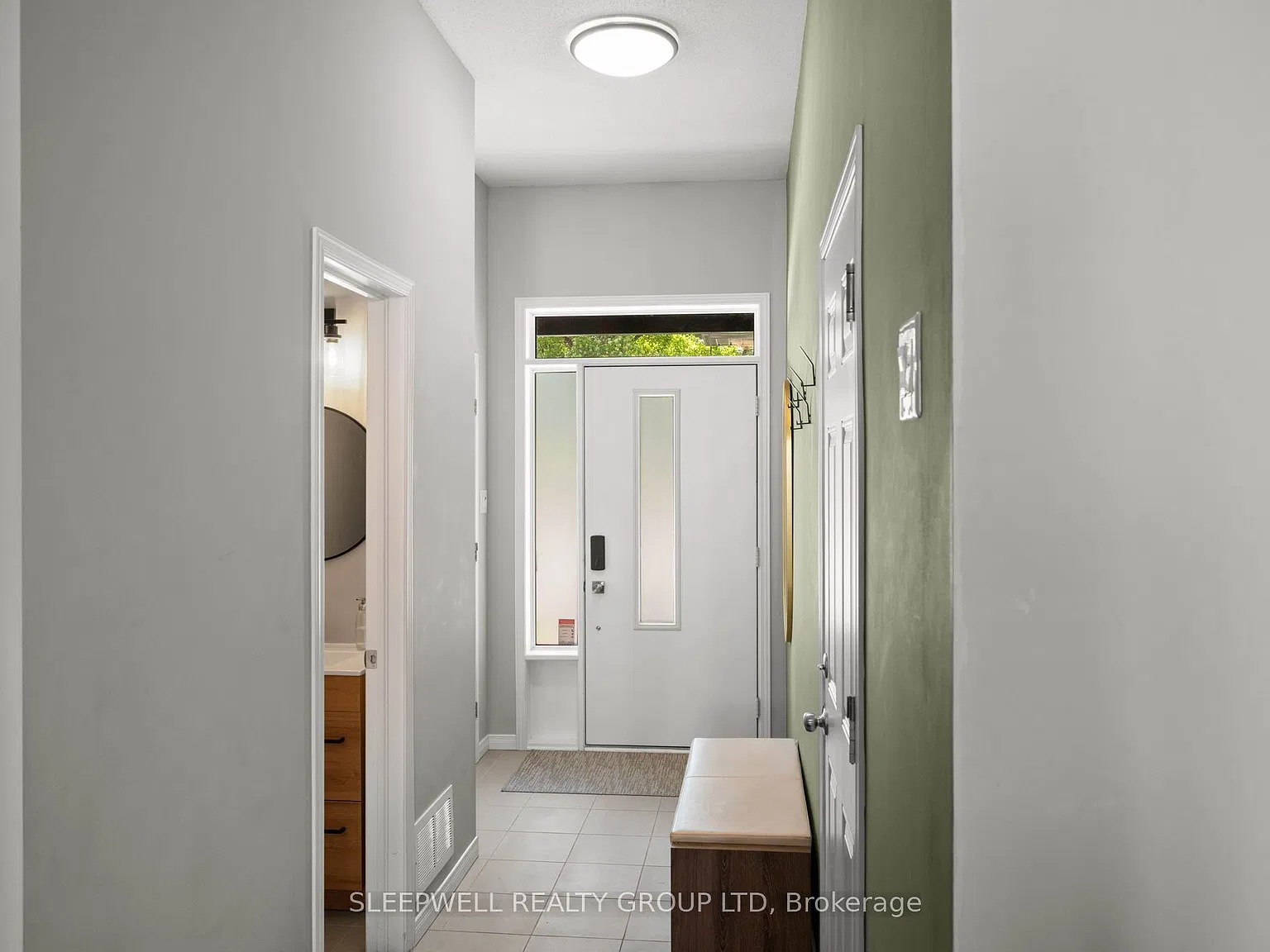 3 bed, $2,700 — Photo 3