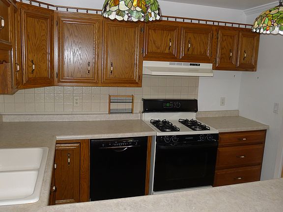 2nd image of 15153 Hiawatha Trl