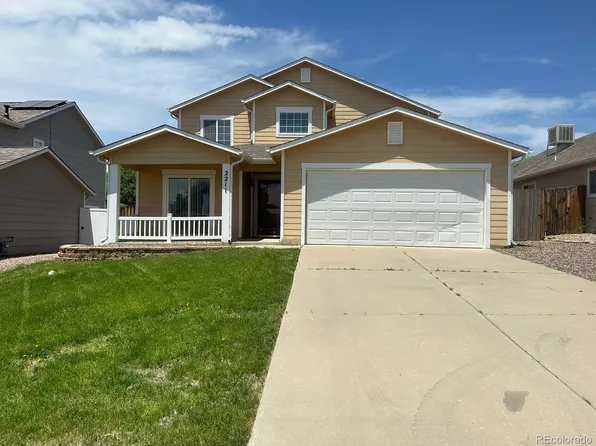 2211 Longhorn Drive, Pueblo, CO 81008