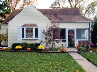 7123 W 114th St, Worth, IL