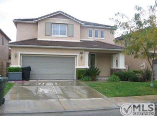 28333 Nield Ct, Saugus, CA 91350