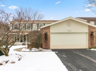 2710 Greenwood Ave, Highland Park, IL