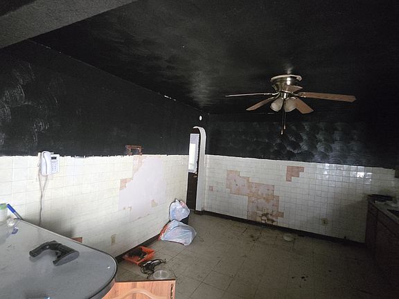 4th image of 1312 N 51st St
