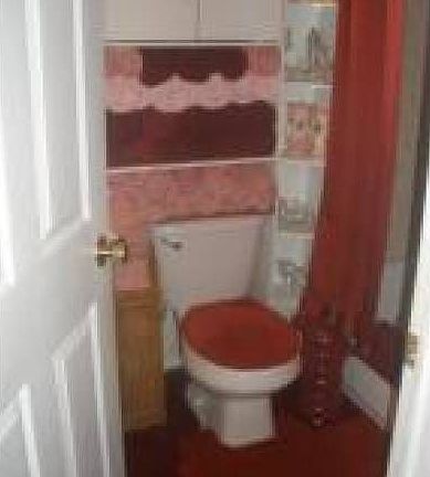 1 of 2 Master baths