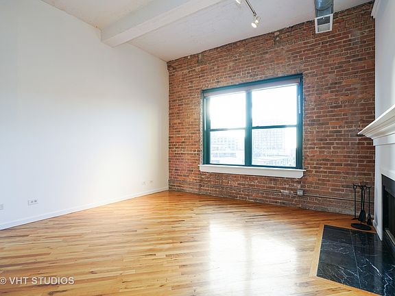 5th image of 1439 S Michigan Ave APT 411